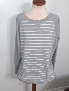 Kenneth Cole Reaction /Gray & White Striped Raglan Pullover- W Sz XL